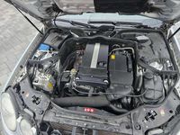 Gebraucht Mercedes E200 163 PS (119 kW) 2005 Iridiumsilber  metalliclack Limousine