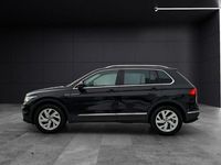 Gebraucht VW Tiguan Elegance 150 PS (110 kW) 2022 Deep black perleffekt SUV