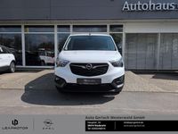 Używany Opel Combo Basis 102 KM (75 kW) 2024 Biały Minivan