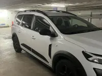 Gebraucht Dacia Jogger Extreme 110 PS (80 kW) 2023 Weiß Van / Kleinbus