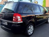 Gebraucht Opel Zafira 120 PS (88 kW) 2008 Van / Kleinbus