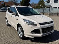 Używany Ford Kuga Individual 179 KM (131 kW) 2016 Biały SUV