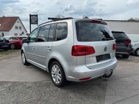 Gebraucht VW Touran 105 PS (77 kW) 2012 Silber Van / Kleinbus