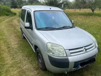 Gebraucht Citroën Berlingo 75 PS (55 kW) 2006 Silber Van / Kleinbus