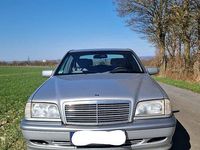 Gebraucht Mercedes C180 122 PS (89 kW) 1998 Silber Limousine