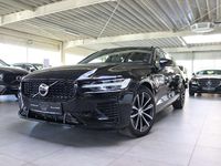 Gebraucht Volvo V60 Plus 398 PS (292 kW) 2023 Onyx black / metallic Kombi
