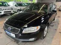 Używany Volvo V70 150 KM (110 kW) 2015 Czarny Kombi