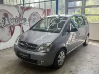 Gebraucht Opel Meriva 101 PS (74 kW) 2003 Lichtsilber m2 Van / Kleinbus