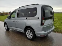 Neu VW Caddy Basis 116 PS (85 kW) 2026 Oystersilver metallic Van / Kleinbus