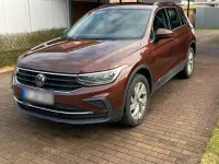 Gebraucht VW Tiguan Life 150 PS (110 kW) 2022 Braun SUV