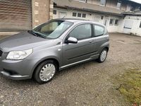 Gebraucht Chevrolet Aveo 88 PS (64 kW) 2010 Grau Kleinwagen