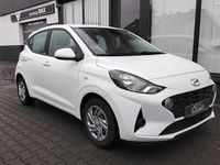 Gebraucht Hyundai i10 Select 67 PS (49 kW) 2021 Weiß Kleinwagen