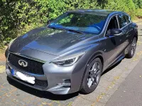 Gebraucht Infiniti Q30 Sport Tech 170 PS (125 kW) 2016 Grau Limousine
