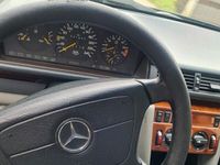 gebraucht Mercedes E220 W124T-Modell (S124)