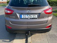 Gebraucht Hyundai ix35 Trend 184 PS (135 kW) 2015 Braun SUV