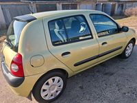Gebraucht Renault Clio II 75 PS (55 kW) 2004 Grün Kleinwagen