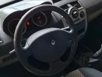 Gebraucht Renault Mégane GrandTour Authentique 111 PS (81 kW) 2007 Rot Kombi