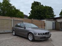 Gebraucht BMW 520 Lifestyle 170 PS (125 kW) 2002 Grau Limousine