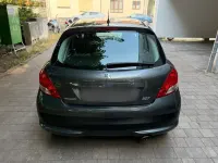 Gebraucht Peugeot 207 95 PS (69 kW) 2011 Grau Limousine