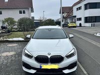 Gebraucht BMW 118 Advantage 140 PS (102 kW) 2020 Weiß Kleinwagen