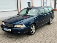 Usata Volvo V70 144 CV (105 kW) 1998 Blu Station wagon