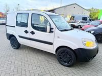 Gebraucht Fiat Doblò 77 PS (56 kW) 2008 Weiß Van / Kleinbus