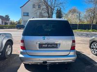 Gebraucht Mercedes ML400 250 PS (183 kW) 2002 Silber SUV