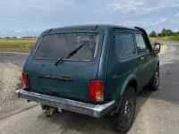Gebraucht Lada niva 82 PS (60 kW) 2009 Grün SUV