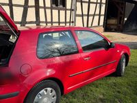 Gebraucht VW Golf IV 75 PS (55 kW) 2001 Rot Kleinwagen
