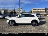 Gebraucht Mercedes GLA200 Progressive 163 PS (119 kW) 2024 Unilack polarweiß SUV