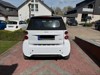 Gebraucht Smart ForTwo Cabrio 71 PS (52 kW) 2014 Weiß Cabrio