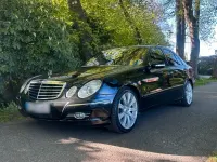 Gebraucht Mercedes E500 387 PS (284 kW) 2007 Schwarz Limousine