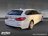 Gebraucht BMW 520 Luxury Line 184 PS (135 kW) 2020 Mineralweiss Kombi