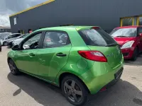 Brugt Mazda 2 Impuls 75 HK (55 kW) 2009 Grøn Hatchback