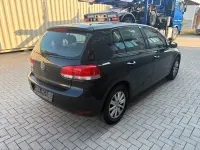 Gebraucht VW Golf VII Comfortline 86 PS (63 kW) 2012 Ebenholzschwarz Limousine