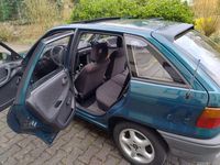Second-hand Opel Astra 71 CP (52 kW) 1995 Berlinǎ