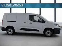 Gebraucht Peugeot Partner Premium 102 PS (75 kW) 2024 Weiß Van / Kleinbus