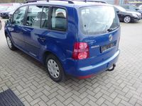 gebraucht VW Touran Conceptline 7-Sitzer 1,6L FSi