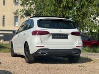 Gebraucht Mercedes B180 116 PS (85 kW) 2019 Weiß Van / Kleinbus