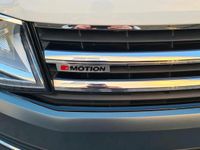 Gebraucht VW Multivan Highline 150 PS (110 kW) 2019 Weiß Van