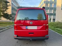 Gebraucht VW Caravelle 105 PS (77 kW) 2016 Rot Van