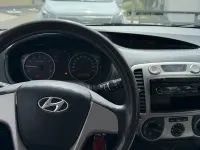 Gebraucht Hyundai i20 76 PS (55 kW) 2011 Grau Kleinwagen