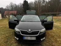 Usata Skoda Rapid Active 86 CV (63 kW) 2014 Nero Utilitaria