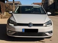 Gebraucht VW Golf VII 125 PS (91 kW) 2017 Weiß Limousine