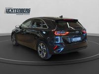 Gebraucht Kia Ceed Spirit 140 PS (102 kW) 2018 Schwarz Kleinwagen