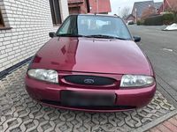 Gebraucht Ford Fiesta 50 PS (36 kW) 1997 Rot Kleinwagen