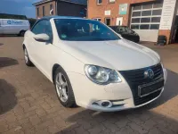Usata VW Eos 160 CV (117 kW) 2010 Bianco Cabrio