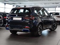 Gebraucht BMW iX3 Shadowline 210 kW (286 PS) 2022 Carbonschwarz SUV