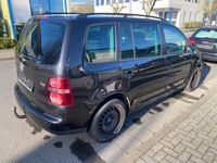 gebraucht VW Touran Highline EURO4