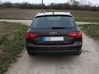 Gebraucht Audi A4 Attraction 143 PS (105 kW) 2012 Braun Kombi